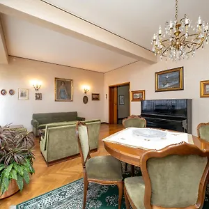 Apartment Da Enzo Centro, Milan