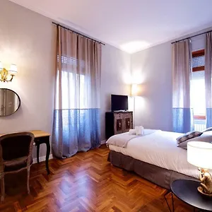  Apartment Carducci Luxury Italy